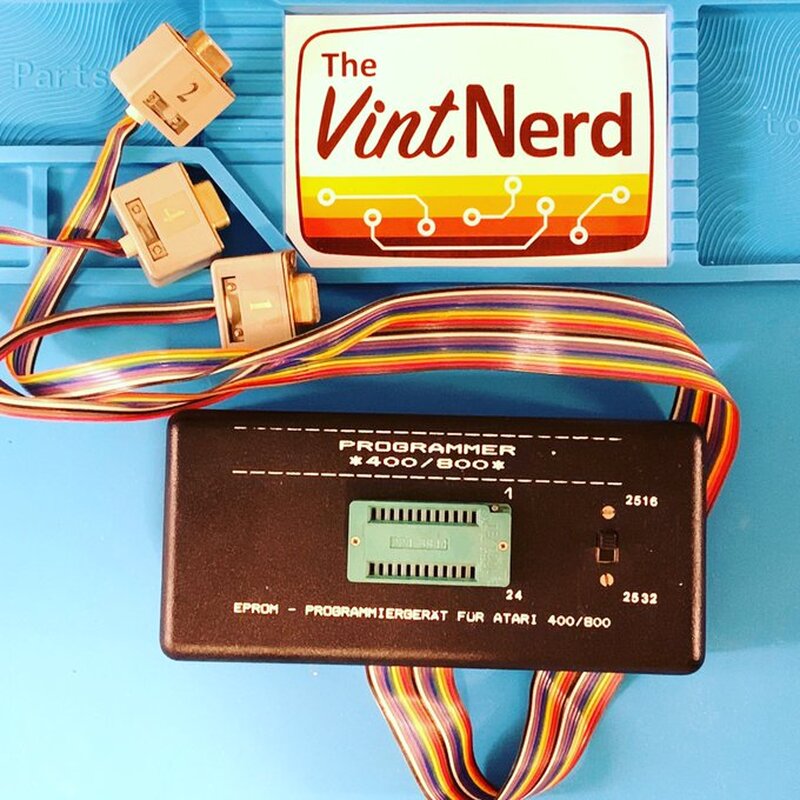 Think there's any chance I'd find the software to get this working again? :p

#atari #atari8bit #atari400 #atari800 #joystickports #eprom #epromprogrammer #programmiergerät #vintagecomputing #retrocomputers #retrogaming #thevintnerd