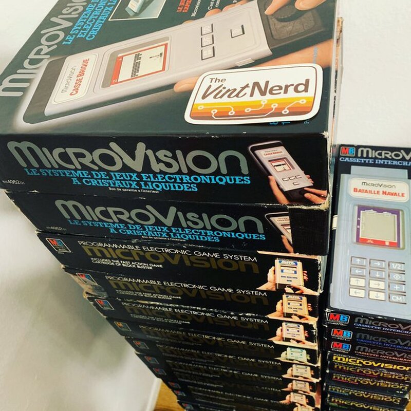 It 'Looks Like' I have a problem, but ..seriously.. I'm just holding on to them for future friends ;)

#microvision #mb #miltonbradley #retrohandhelds #retrogaming #thevintnerd