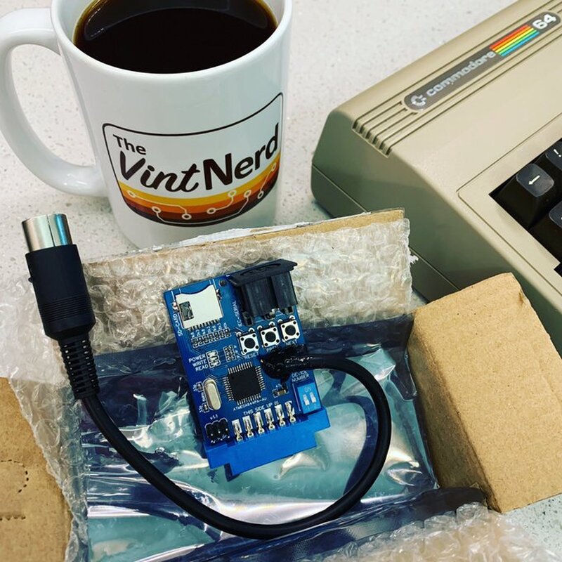 Two-weeks to get here; Now I can finally try some stuff out on the Commodore C64 I bought two-weeks ago! :) (Since I have no drives, tapes, carts, or anything. Besides a power supply.)

#C64 #SD2IEC #FloppyDriveEmulator #VintageComputing #RetroComputers #RetroGaming #TheVintNerd