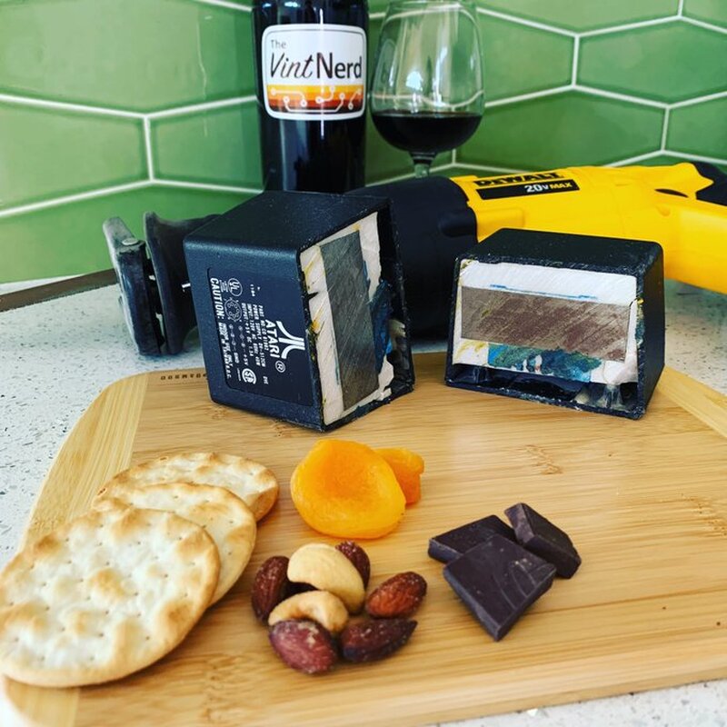 1,001 ways to stop using your Atari Ingot - 
No. 565: Serve with eats and fine wine 

#AtariIngot #TheIngot #CO61982 #Atari #Atari8Bit #Atari600XL #Atari800XL #Atari65XE #Atari130XE #Atari800XE #AtariXEGS #VintageComputing #RetroComputers #TheVintNerd
